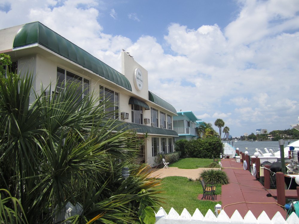 HARBOR BEACH APARTMENTS Updated June 2024 3019 Harbor Dr, Fort