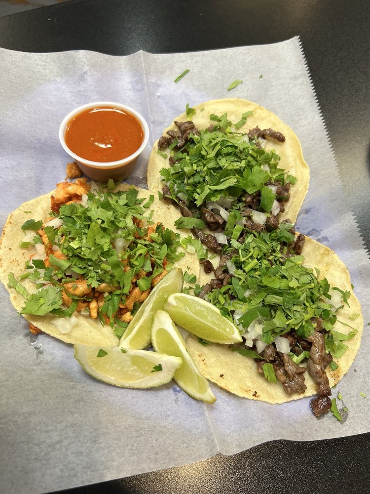 El Jarocho Mexican Grill Logo