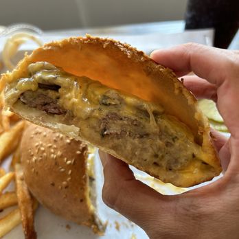 Bun Burger - MUSHROOM BUN BURGER - Burgers Near Me - Chico, California Bun Burger - MUSHROOM BUN BURGER - Burgers Near Me - Chico, California