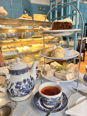 The Willow Tea Rooms by null