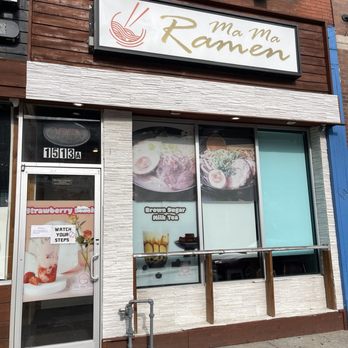 Mama Ramen - Outside Storefront - Ramen Near Me - Kansas City, Missouri