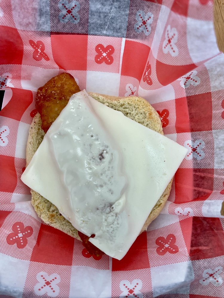 DOG HOUSE GRILL AND ICE CREAM PARLOR CLOSED Updated May 2024 15