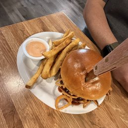 Black & Blue Burger