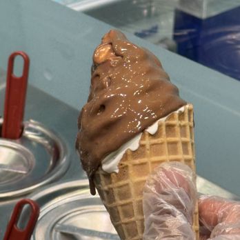 La Diperie - Ice Cream & Frozen Yogurt Near Me - Toronto, Ontario La Diperie - Ice Cream & Frozen Yogurt Near Me - Toronto, Ontario
