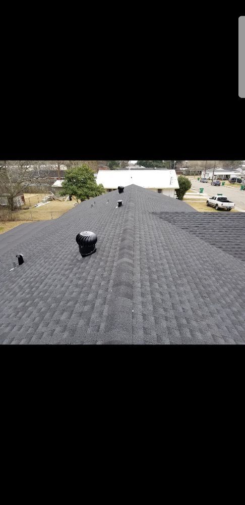 Slide of Jason Hunt Roofing