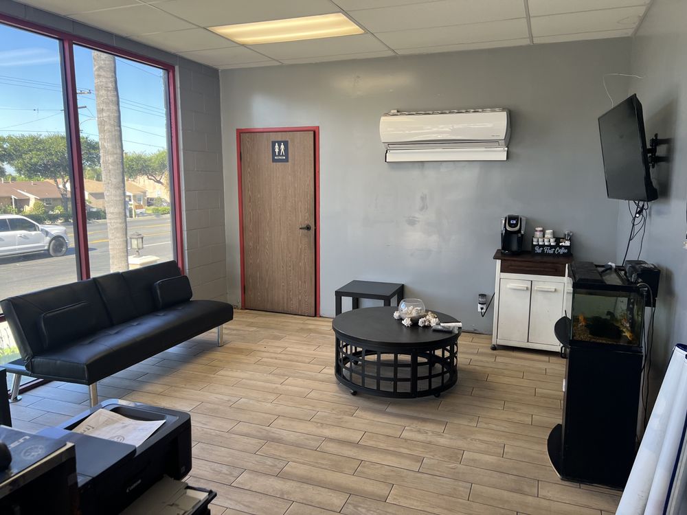 TIRE ZONE AUTO CENTER Updated September 2024 24 Reviews 631 W