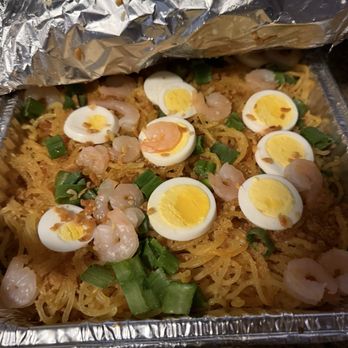Grill City - Pancit Palabok is very dry. Hardly any sauce - Filipino Near Me - Rancho Cucamonga, California Grill City - Pancit Palabok is very dry. Hardly any sauce - Filipino Near Me - Rancho Cucamonga, California