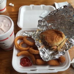 Cookout Tray - Cheese burger with onion rings and hush puppies and a strawberry shake yummmmm! Cookout Tray - Cheese burger with onion rings and hush puppies and a strawberry shake yummmmm!