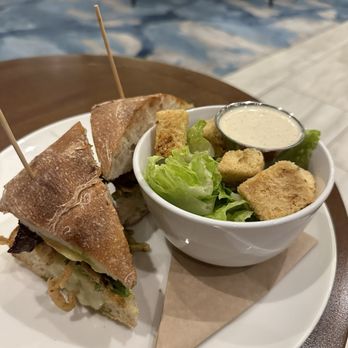 EVOQ Sarasota - Comfort Food Near Me - Sarasota, Florida EVOQ Sarasota - Comfort Food Near Me - Sarasota, Florida