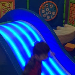 FUNtastic Forest - Cool glowing baby slide!