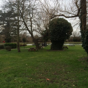 The Plough - Pubs Near Me - Cambridge, CAM
