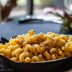 Bottles & Bones - White Cheddar Mac n Cheese with Maine Lobster