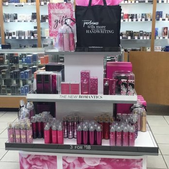 Perfumania - Cosmetics & Beauty Supply Near Me - Riverhead, New York