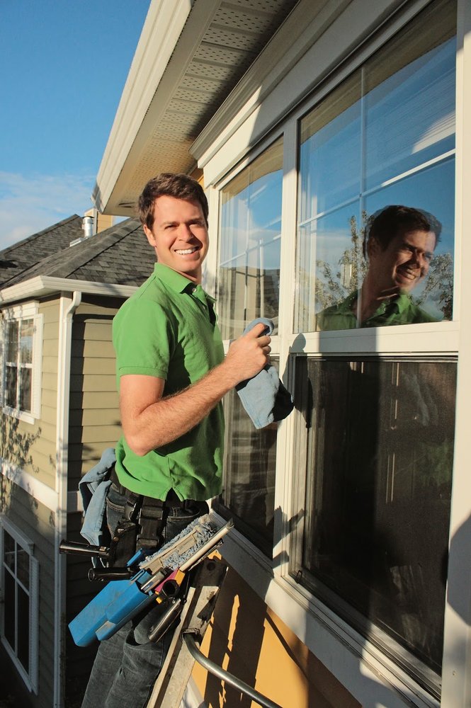 SQUEEGEES WINDOW CLEANING 3220 Skyview Lane, West Kelowna, British