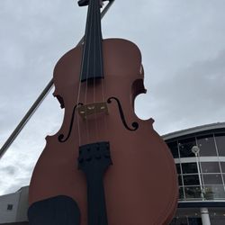 Big Fiddle  Market - Big Fiddle