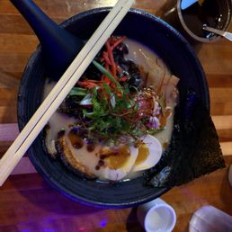 Tonkotsu Tonkotsu