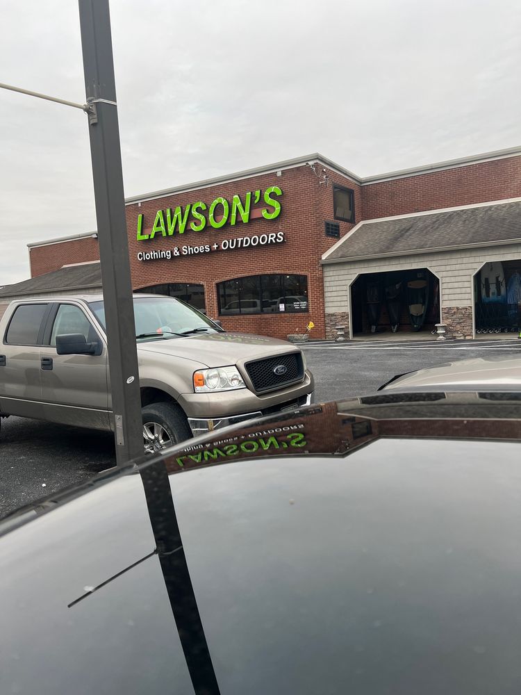 LAWSON’S OUTDOORS Updated October 2024 39 Photos 536 N Military St, Loretto, Tennessee