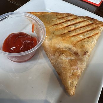 Wick's Café - Vegetable Samosa - Cafes Near Me - Vancouver, British Columbia