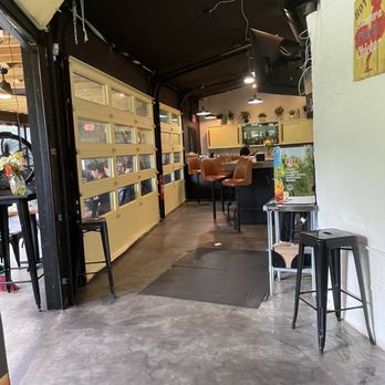 Bomb Biscuit - Breakfast & Brunch Near Me - Atlanta, Georgia