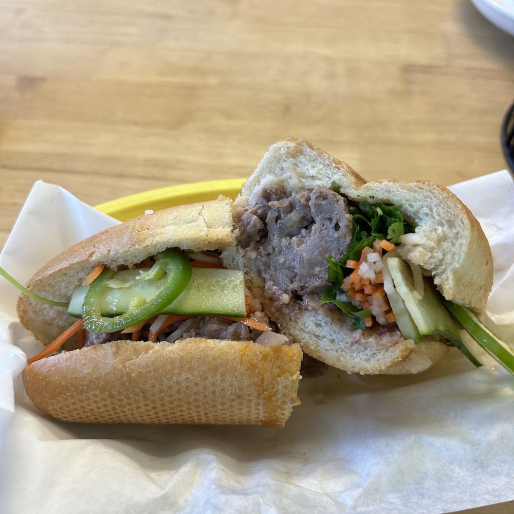 Mong Thu Cafe - Meatball banh mi - Vietnamese Near Me - San Francisco, California