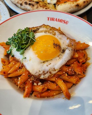 Tiramisu Saint-Laurent | Restaurant italien & japonais à Montréal by null