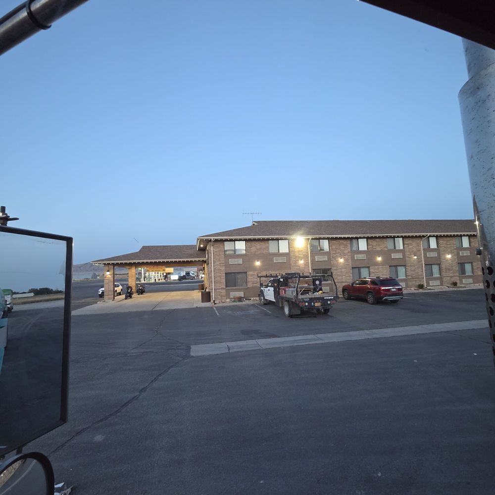 Western Inn - Hotels Near Me - Tremonton, Utah Western Inn - Hotels Near Me - Tremonton, Utah