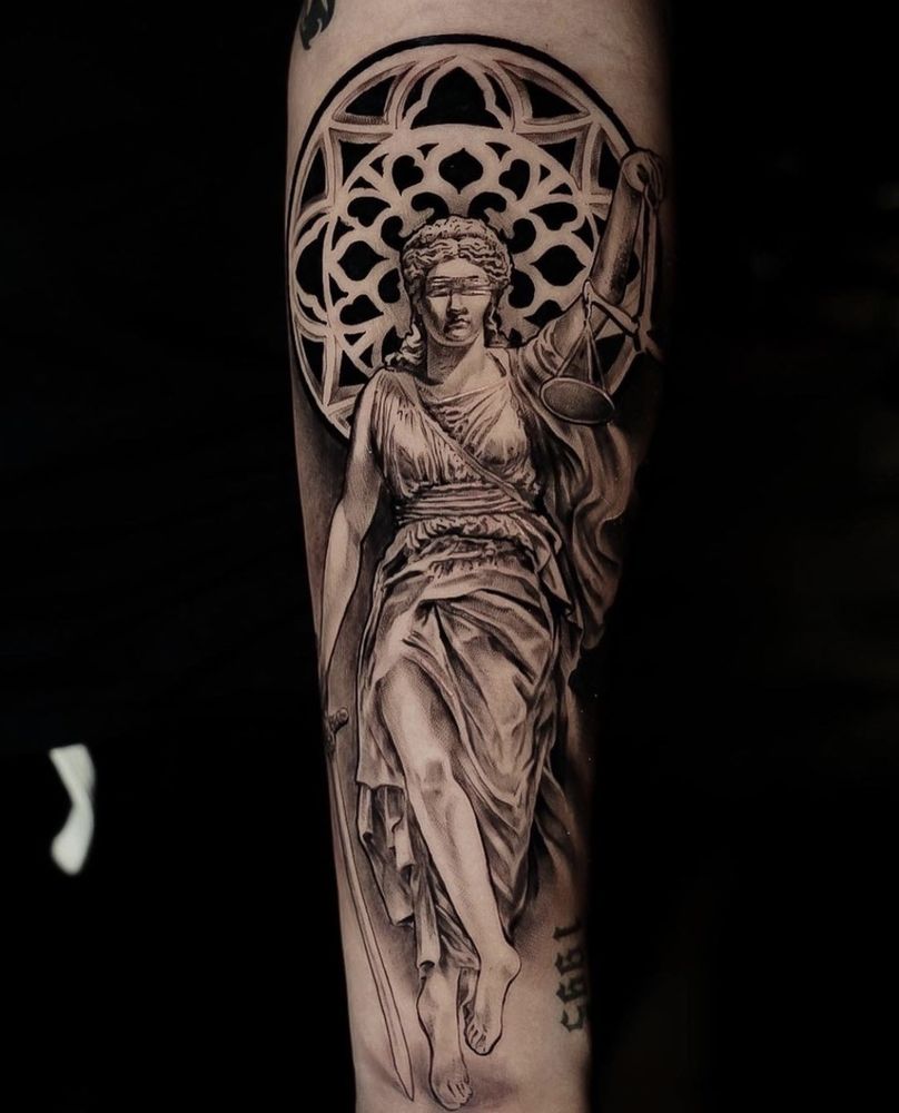 De La Luz - Genuine Tattoo Logo