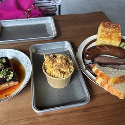 Golden Horseshoe BBQ