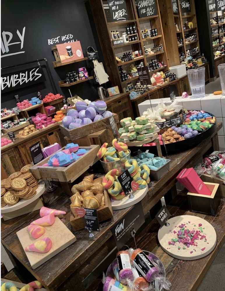 Lush Logo