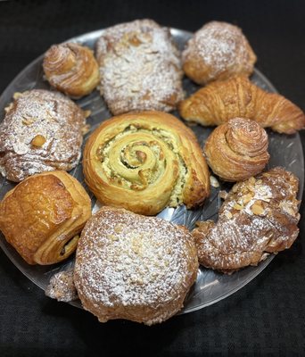 Mensch Bakery by null