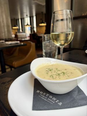 Bostonia Public House by null