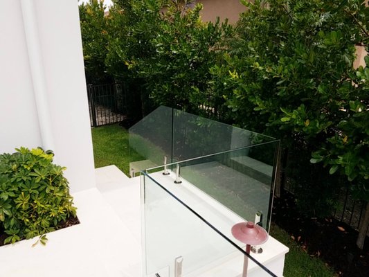 Imperial Glass and Mirror by null