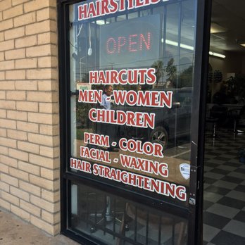 V Hair & Nails - Front of the store. - Hair Salons Near Me - Sacramento, California