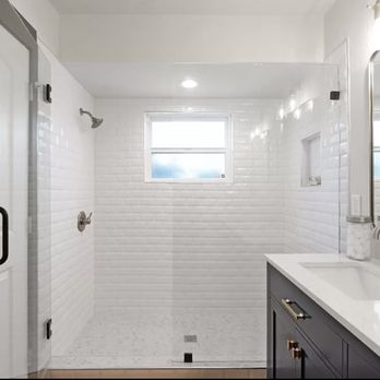 Paragon General Contracting - a bathroom with a shower - General Contractors Near Me Paragon General Contracting - a bathroom with a shower - General Contractors Near Me