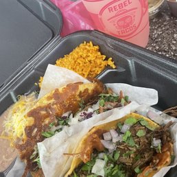 Queso Quesa - Birria Taco Queso Quesa - Birria Taco