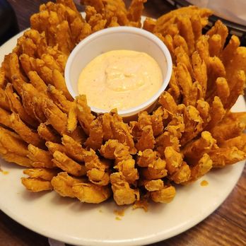 Texas Roadhouse - Cactus blossom - Barbeque Near Me - Beaumont, Texas