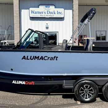 Warner's Dock - MY27 Alumacraft Competitor 210X Sport Shadow in Storm Blue. Powered by Yamaha 350hp - Boat Repair Near Me - New Richmond, Wisconsin Warner's Dock - MY27 Alumacraft Competitor 210X Sport Shadow in Storm Blue. Powered by Yamaha 350hp - Boat Repair Near Me - New Richmond, Wisconsin