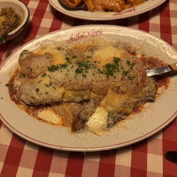 Arthur & Sons - Chicken Parm - Italian Near Me - Bridgehampton, New York