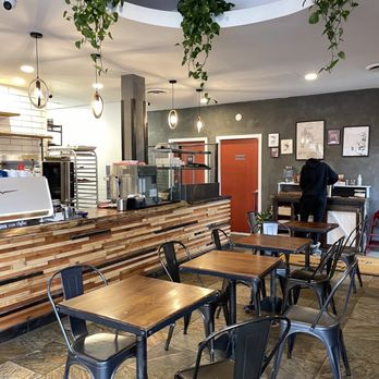 Il Mondo Caffe - Cafes Near Me - Vancouver, British Columbia Il Mondo Caffe - Cafes Near Me - Vancouver, British Columbia