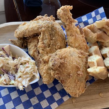 Free Bird - Bars Near Me - Richmond, British Columbia