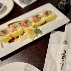 Ginger Japanese Cuisine - Tokyo Rose Maki