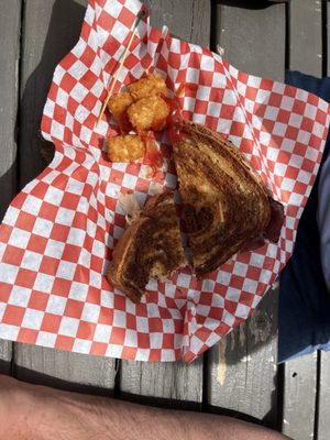 Cougar Mountain Lodge