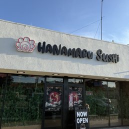Exterior outside entrance of Hanamaru Sushi - La Habra, California Exterior outside entrance of Hanamaru Sushi - La Habra, California