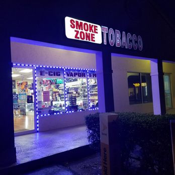 Smoke Zone - Front View of Smoke Zone Smoke Shop. - Tobacco Shops Near Me - Jupiter, Florida
