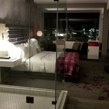 W Bellevue - Hotels Near Me - Bellevue, Washington