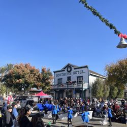 The Southern Hotel - Christmas parade