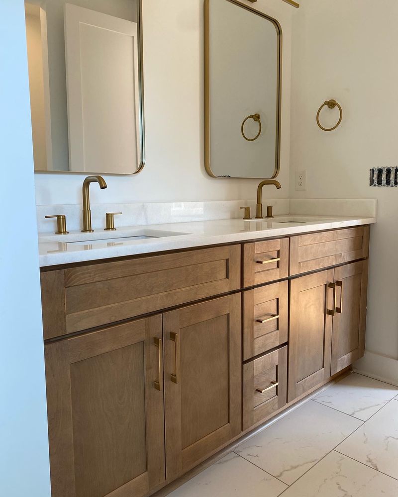 Slide of MC Kitchen & Renovation