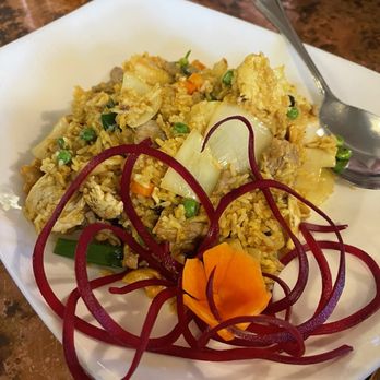 Thai Bella - Pineapple fried rice - Thai Near Me - Moab, Utah Thai Bella - Pineapple fried rice - Thai Near Me - Moab, Utah