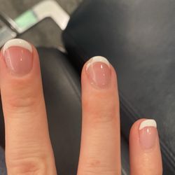 Sweet Nails - 1 day later and already chipped gel - regular day without any crazy activity (lifting, moving, etc)