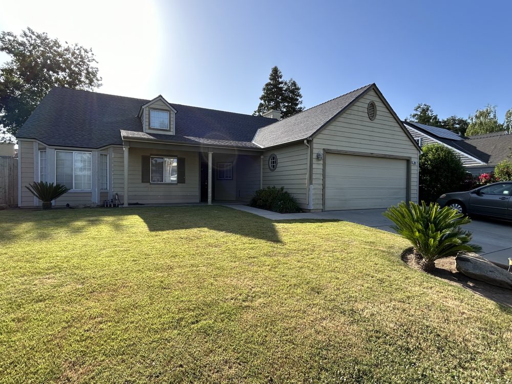 Slide of CJM Roofing